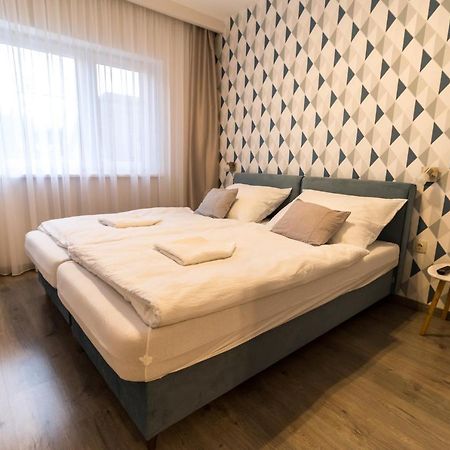 Thermal Lux Weninger Apartman Kiskunhalas Kültér fotó