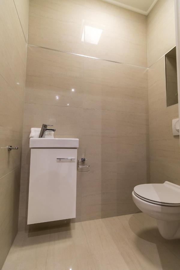 Thermal Lux Weninger Apartman Kiskunhalas Kültér fotó