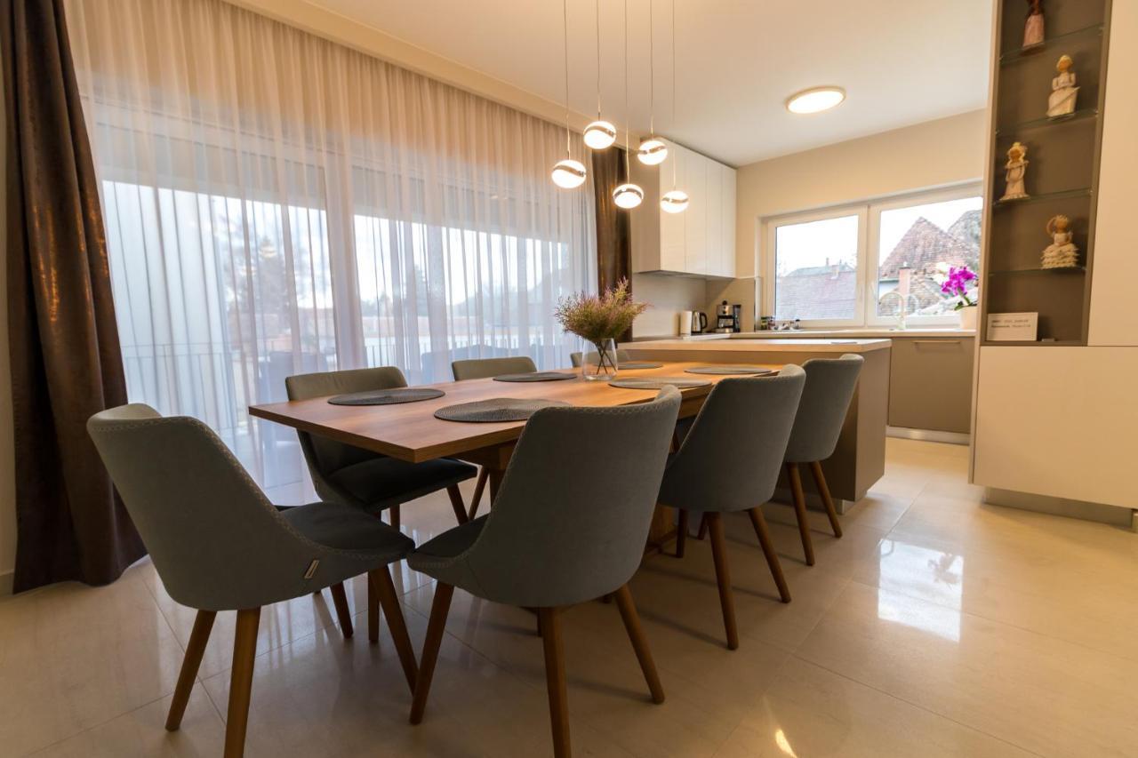 Thermal Lux Weninger Apartman Kiskunhalas Kültér fotó
